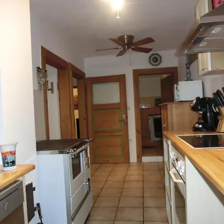 Апартаменты Ferien-handwerker-messewohnung 20 Minuten Bis Messezentrum *
