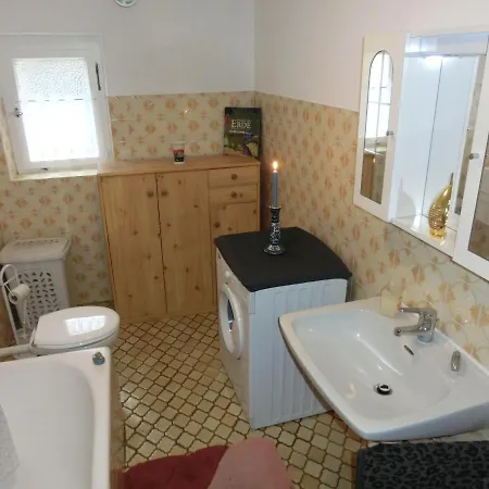 Апартаменты Ferien-handwerker-messewohnung 20 Minuten Bis Messezentrum *